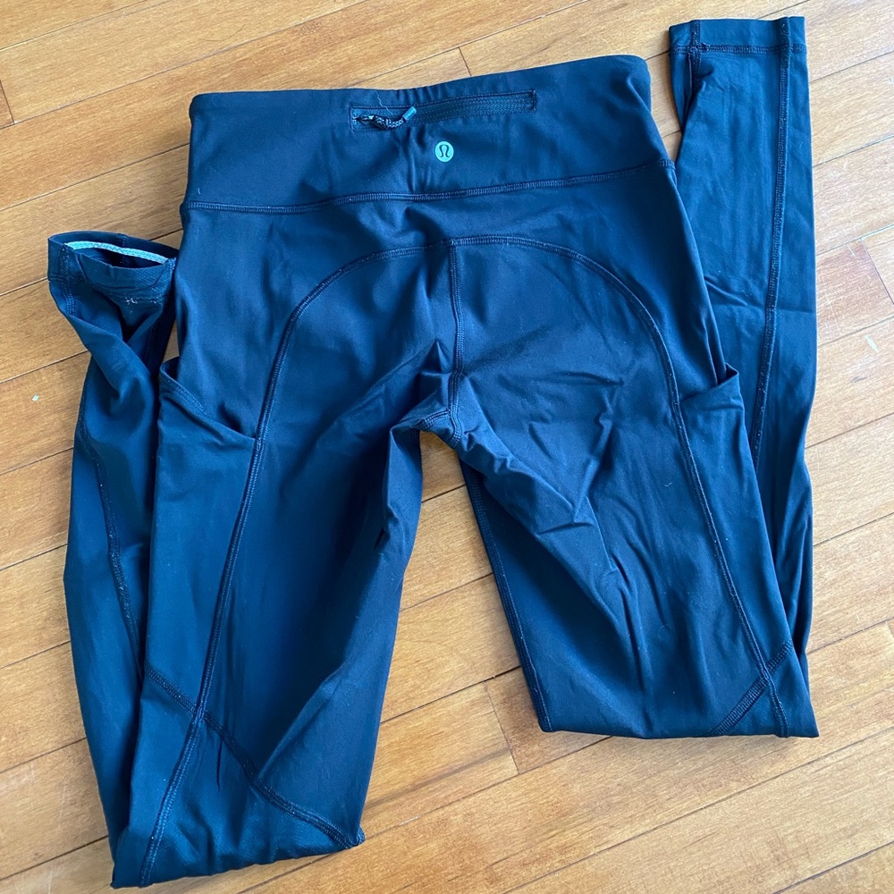 Lululemon leggings with pockets